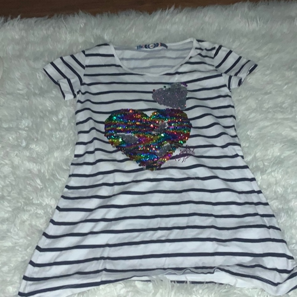 Color change sequence t shirt